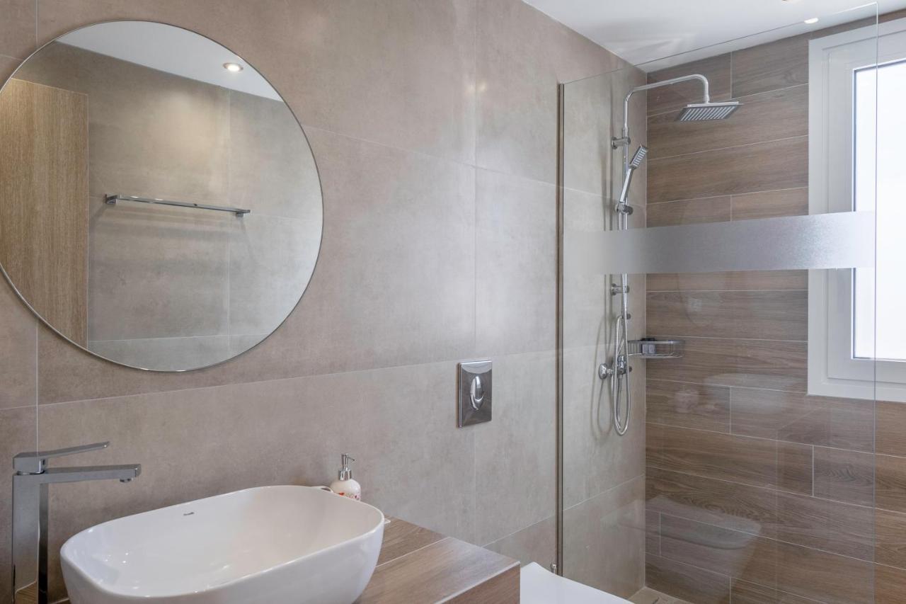 Divine 2Br Apartment In The Heart Of Αθήνα Εξωτερικό φωτογραφία